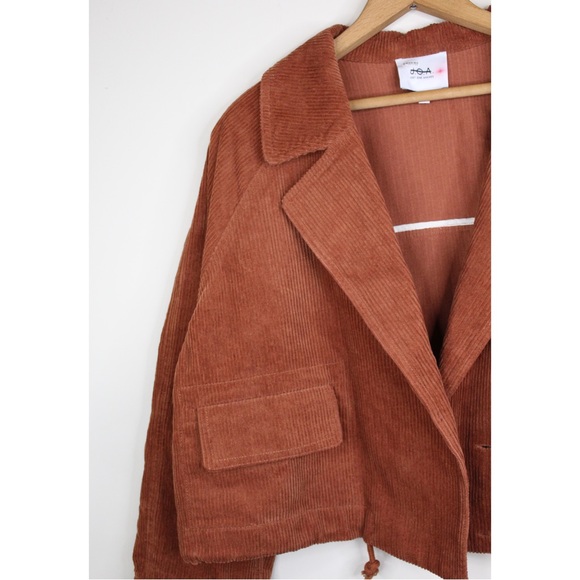 Anthropologie J.O.A Corduroy Cropped Utility Jacket - Picture 6 of 14